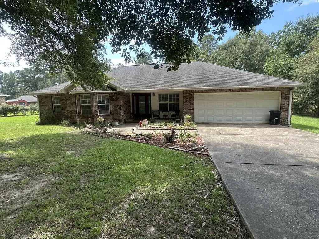 403 Dobson St., Ellisville, MS 39437 - #1