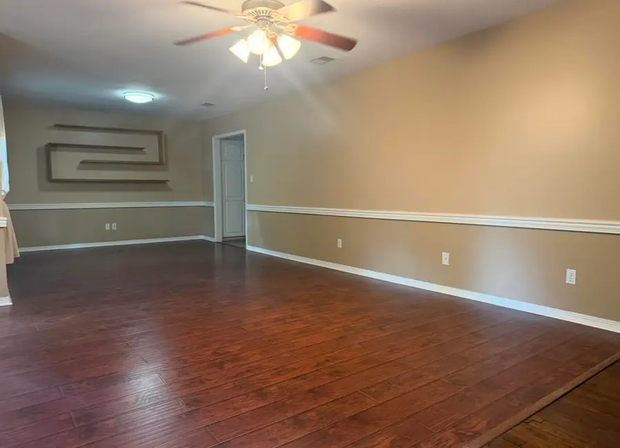 18 Sara Ln., Hattiesburg, MS 39402 - #3