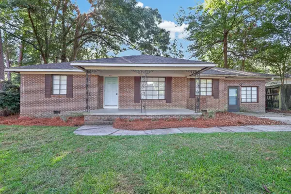702 Woodhaven Dr., Hattiesburg, MS 39401
