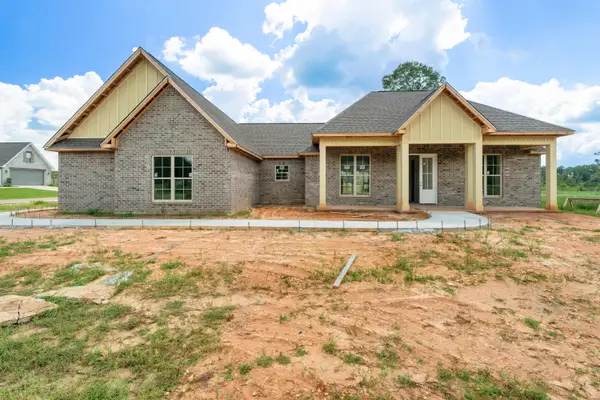 101 Micawber Loop, Hattiesburg, MS 39402