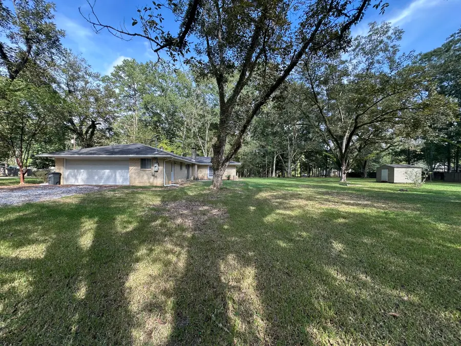 705 E Jessamine St., Ellisville, MS 39437 - #3
