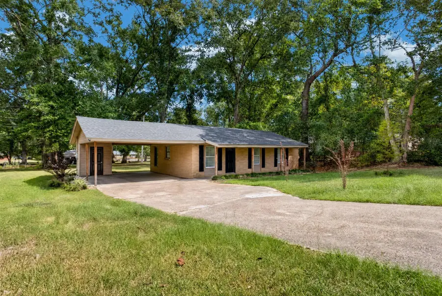 34 Kennon Ave., Laurel, MS 39443 - #2