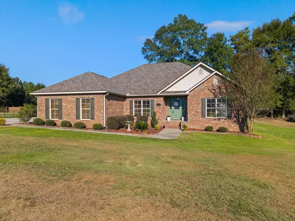 78 Coyote, Ellisville, MS 39437