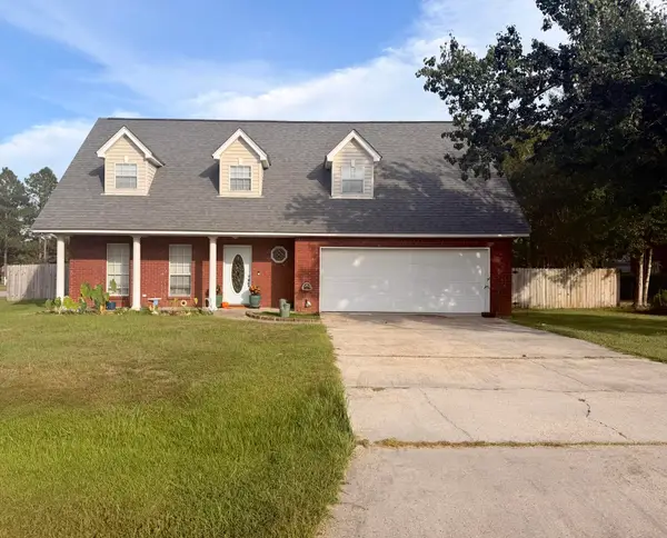 2 Alysha Ln., Petal, MS 39465