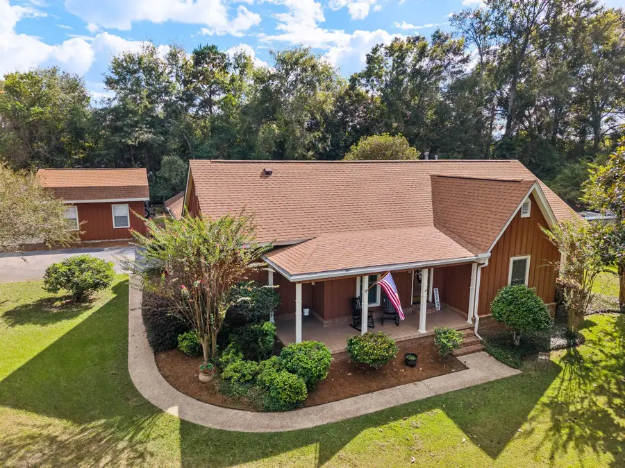 37 Duke Ave., Purvis, MS 39475 - #3