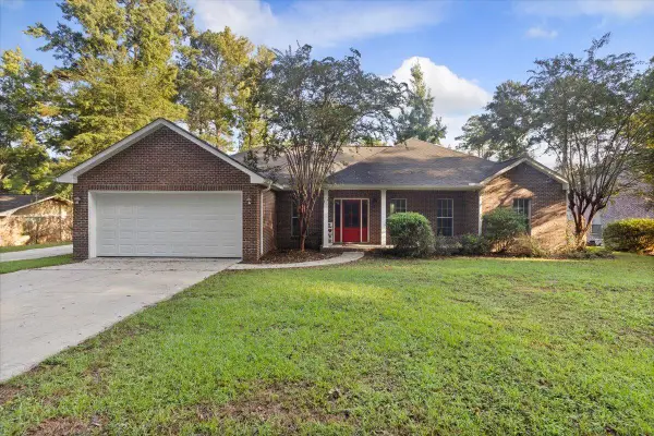 806 Hickory, Ellisville, MS 39437