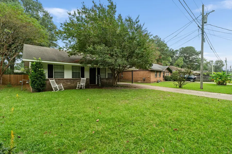 201 Fox Run Dr., Hattiesburg, MS 39402 - #2