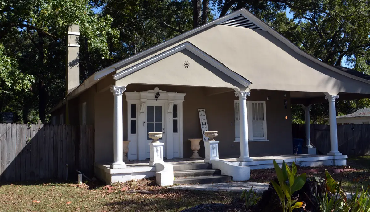 323 Park Ave., Hattiesburg, MS 39401 - #1