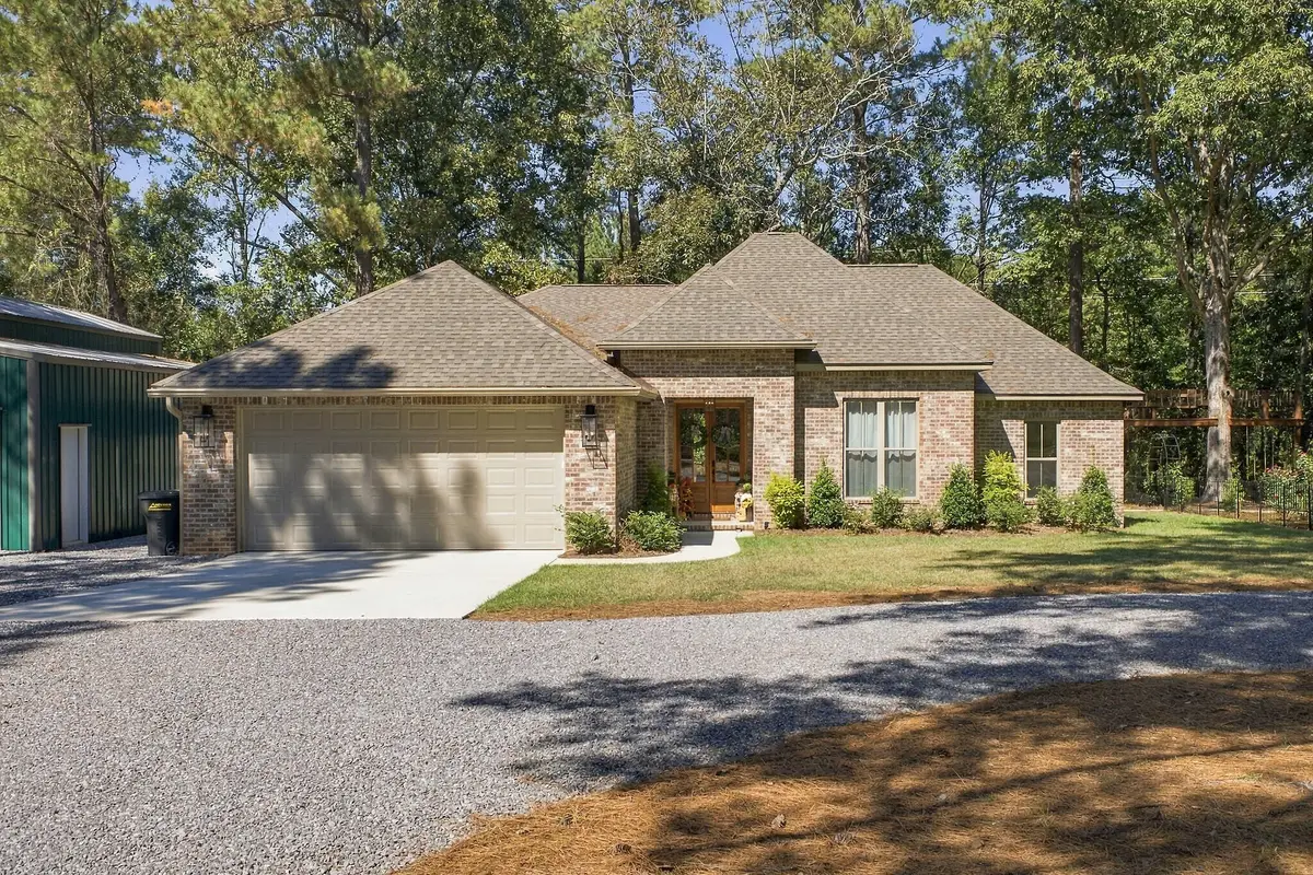 38 Dempsey Conn, Hattiesburg, MS 39401 - #1