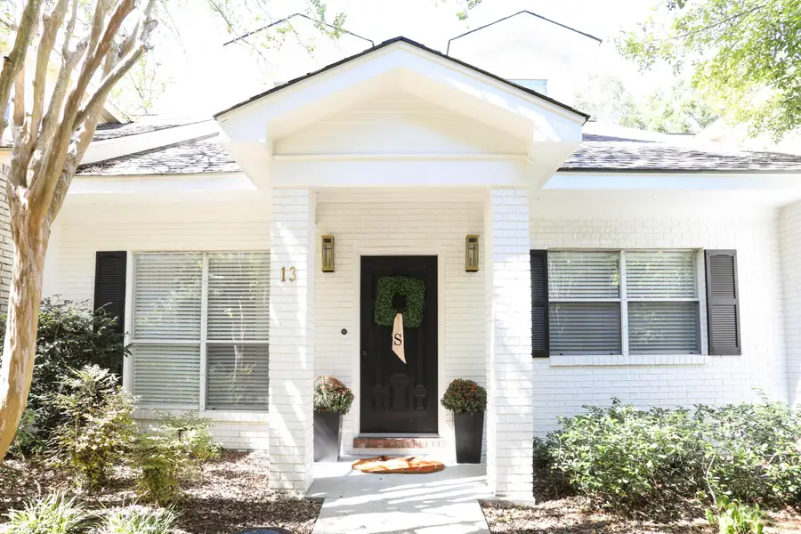 2902 Lincoln #13 Rd., Hattiesburg, MS 39402 - #2