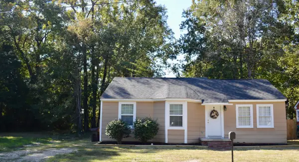 216 Kimball Ave., Hattiesburg, MS 39401