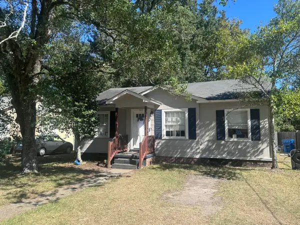 323 Dixie Ave., Hattiesburg, MS 39401