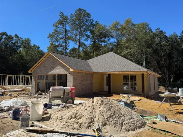 255 Daisey Ave., Hattiesburg, MS 39402
