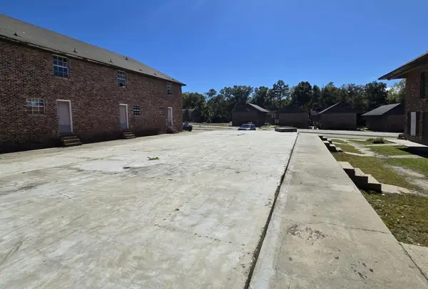 105 Plantation Blvd., Hattiesburg, MS 39401