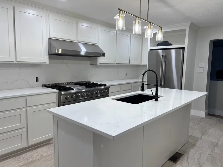 111 Oakview Road, Brookhaven, MS 39601 - Image #2