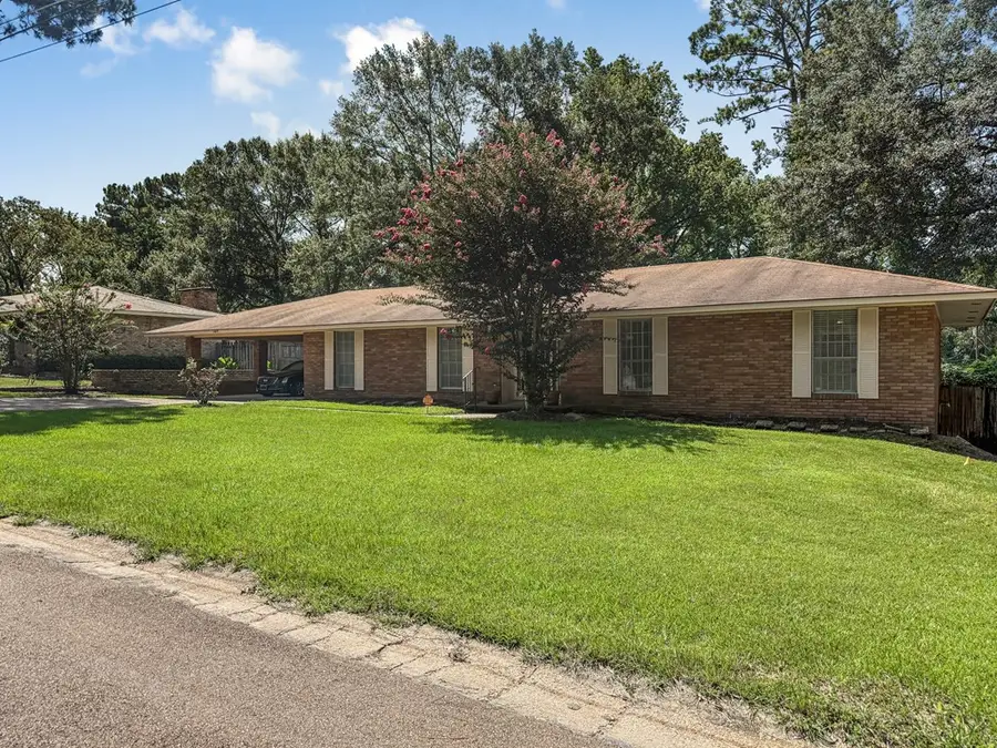 1409 Vermont Avenue, McComb, MS 39648 - Image #2