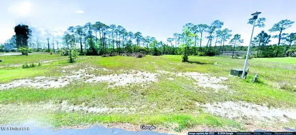 Ascot Drive, Biloxi, MS 39532