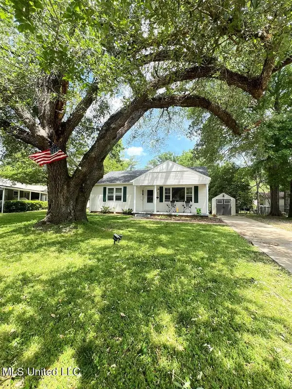 203 Brooklyn Drive, Natchez, MS 39120