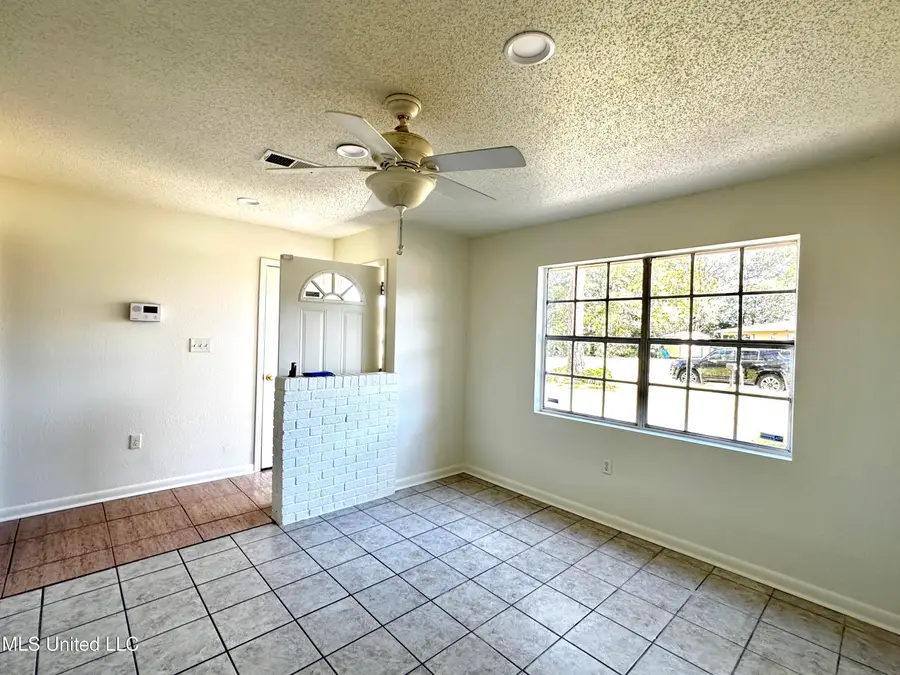 4813 King James Drive, Pascagoula, MS 39581 - Image #2