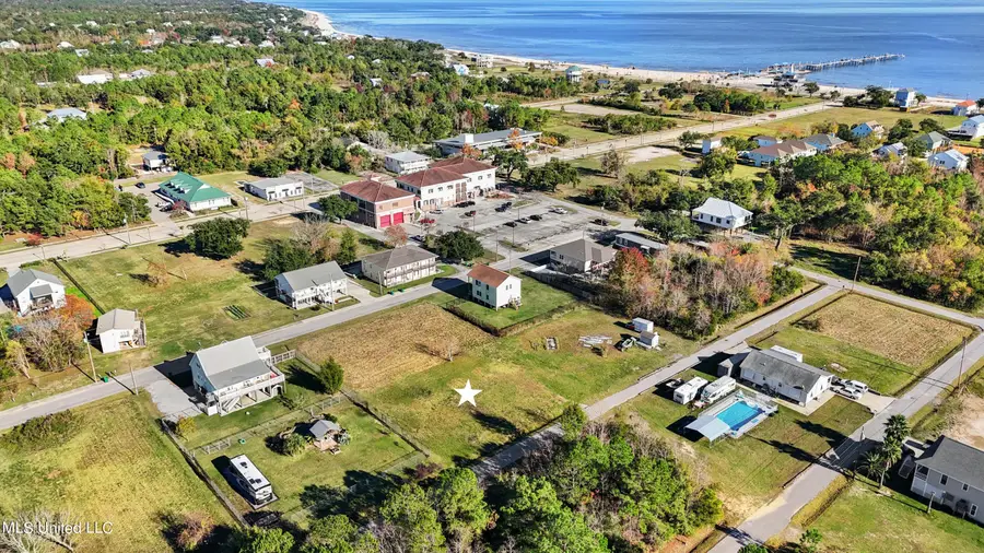 310 Perron Street, Waveland, MS 39576 - Image #2