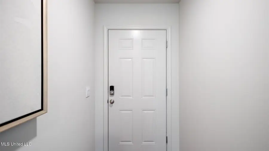 5009 Quail Ridge Drive, Jackson, MS 39212 - Image #2