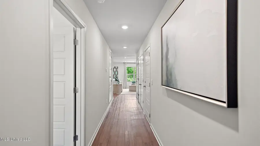 5009 Quail Ridge Drive, Jackson, MS 39212 - Image #3