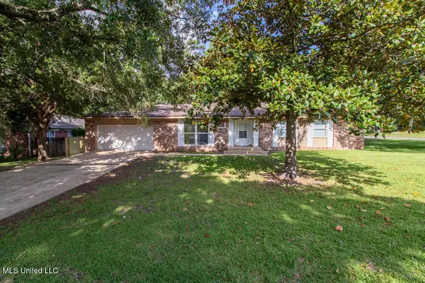 13128 Hanover Drive, Ocean Springs, MS 39564