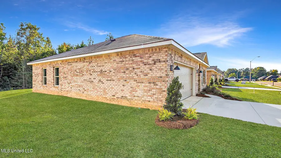 5013 Quail Ridge Drive, Jackson, MS 39212 - Image #3