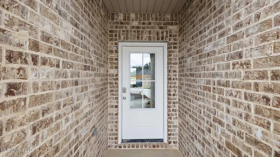 440 Piney Drive, Pearl, MS 39208 - Image #2