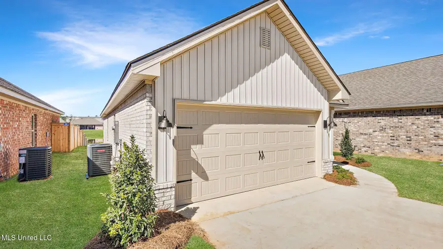 609 Stillwater Cove, Pearl, MS 39208 - Image #3