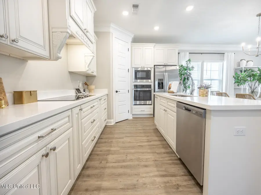 208 Savannah Gardens Road, Ocean Springs, MS 39564 - Image #3