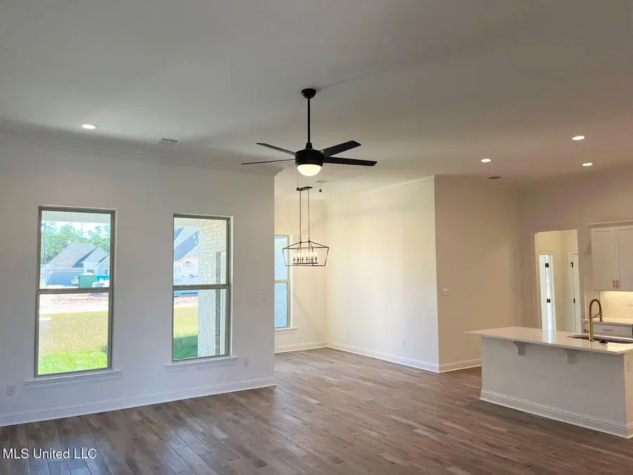 12150 Walker Road, Ocean Springs, MS 39564 - Image #3