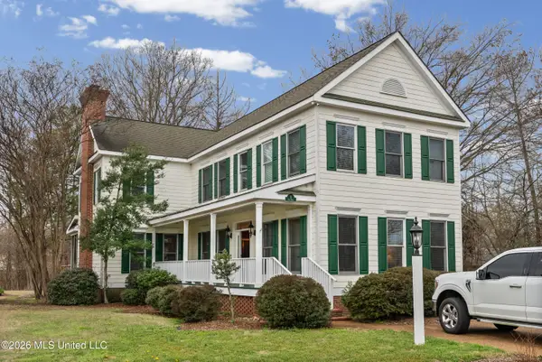 11 Oak Knoll Drive, Clarksdale, MS 38614