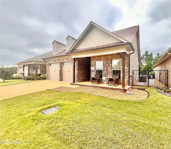 26 Price Loop, Holly Springs, MS 38635