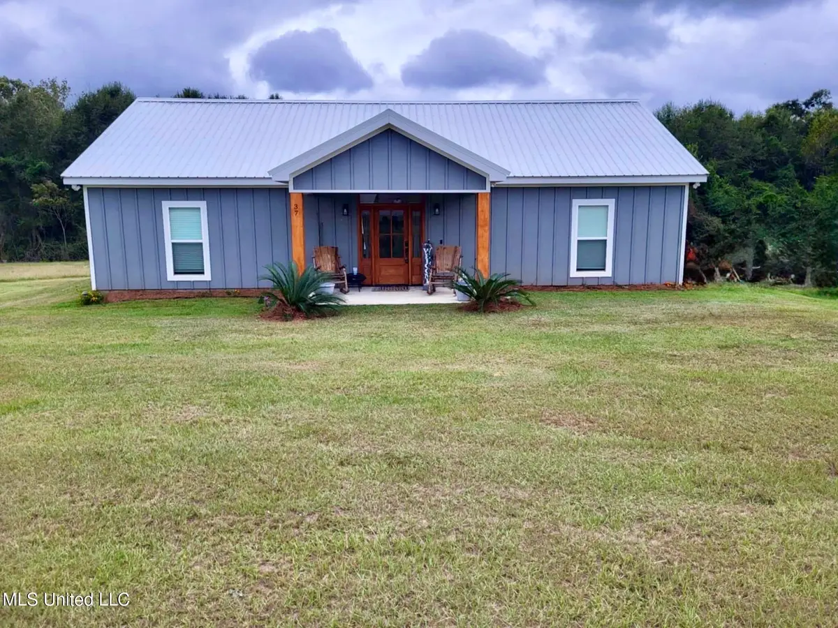 37 Theodore Drive, Poplarville, MS 39470 - Image #1