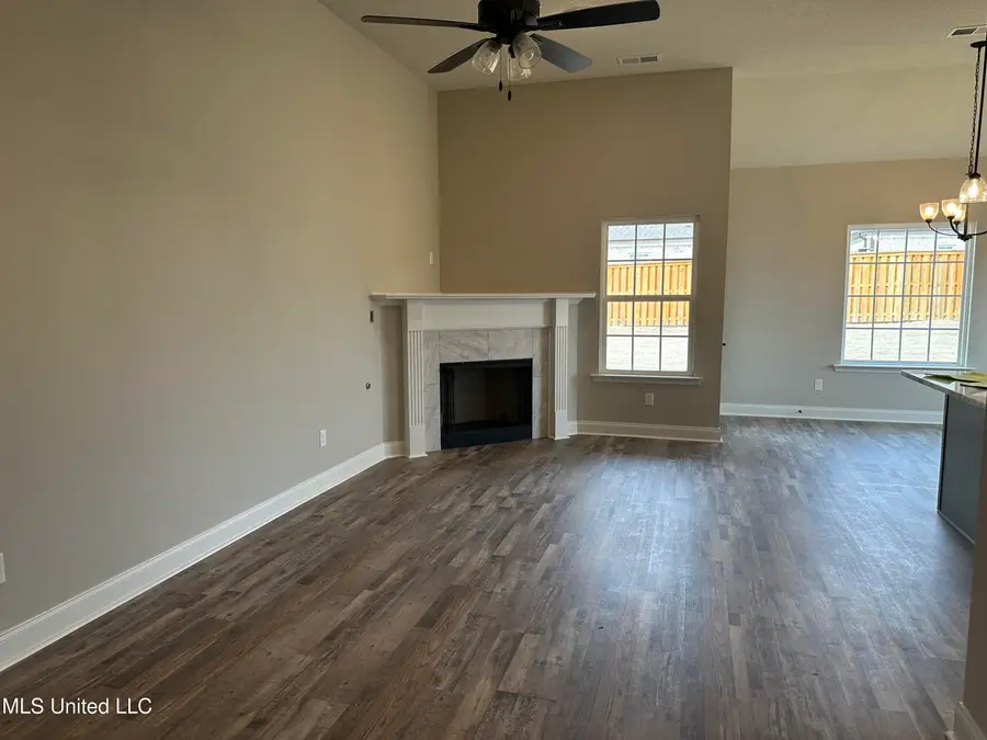 274 Country Garden Drive, Southaven, MS 38671 - #2