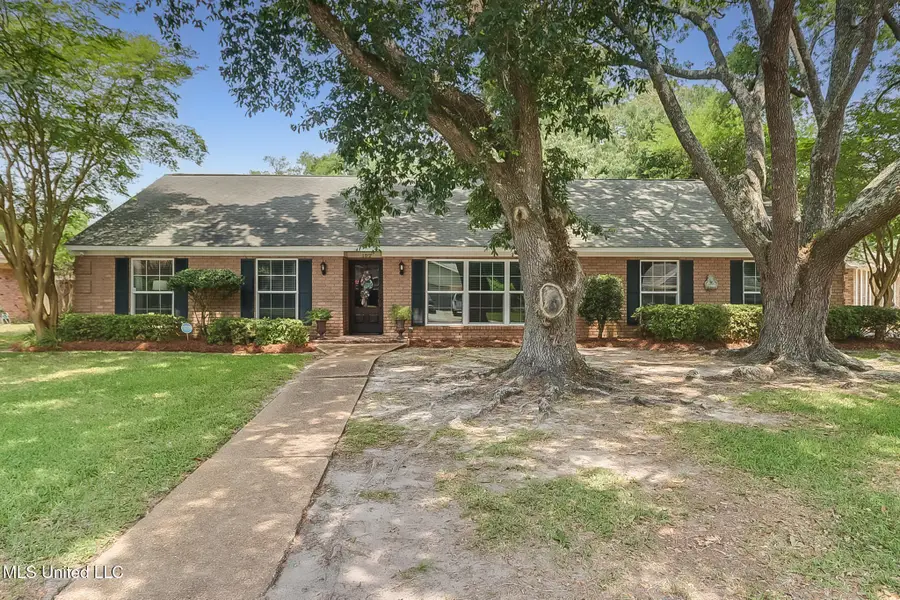 102 Dogwood Drive, Gulfport, MS 39507 - Image #3