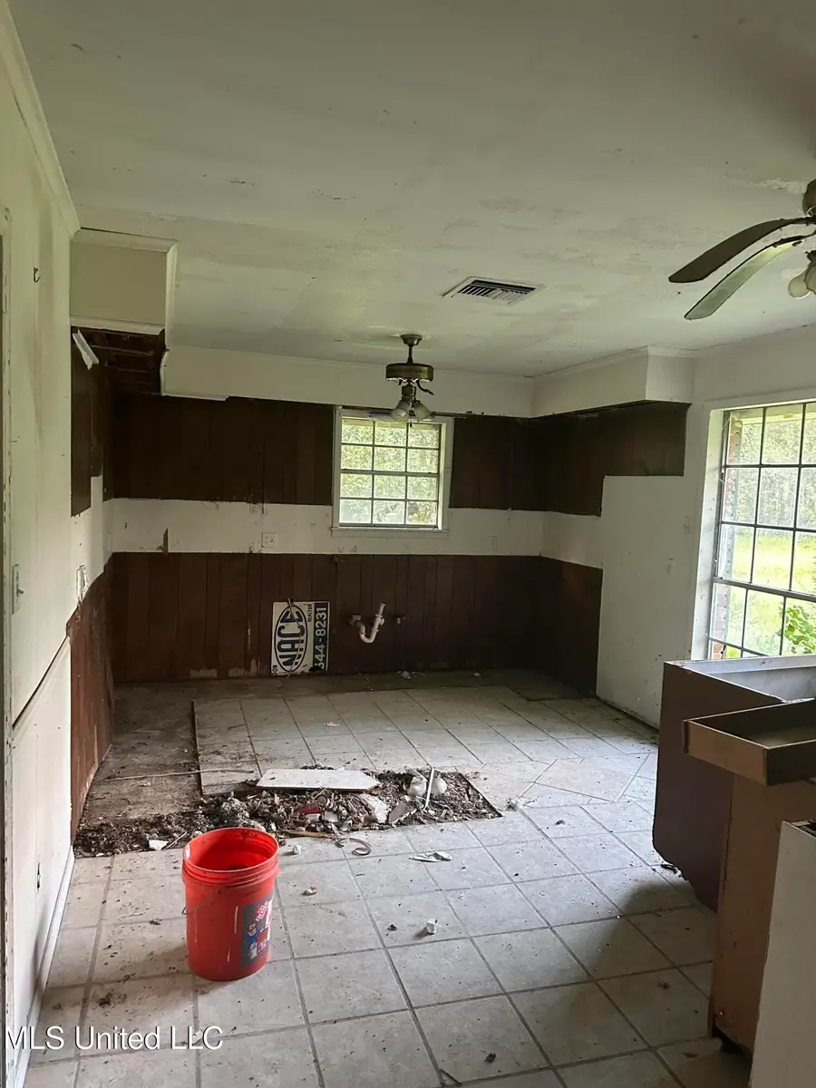 79 Brooks Road, Hattiesburg, MS 39401 - Image #2