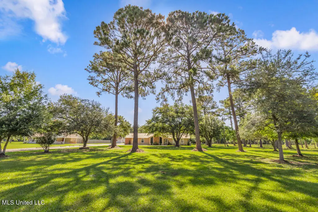 2512 Old Shell Landing Road, Ocean Springs, MS 39564 - #1