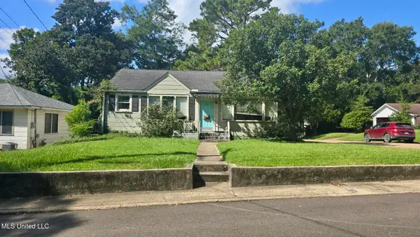 418 Walnut Street, Natchez, MS 39120