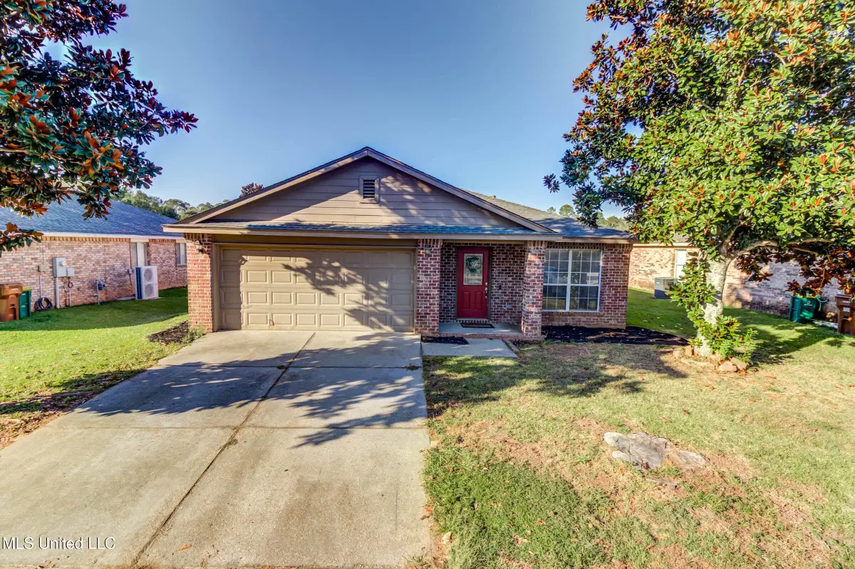 10219 English Manor Drive, Gulfport, MS 39503 - Image #1