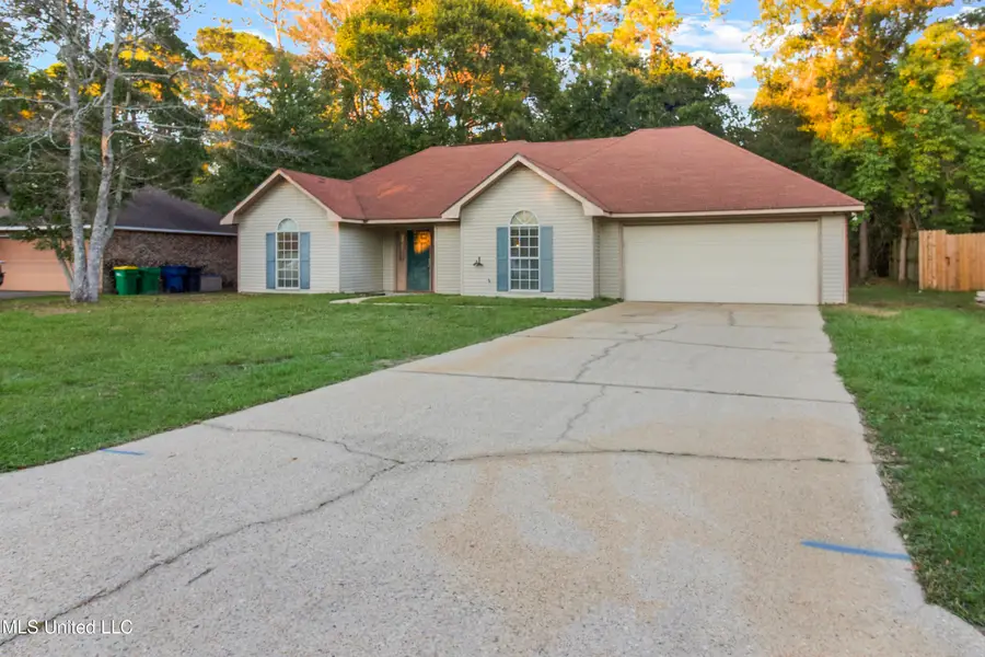 7020 Red Bud Lane, Ocean Springs, MS 39564 - Image #2