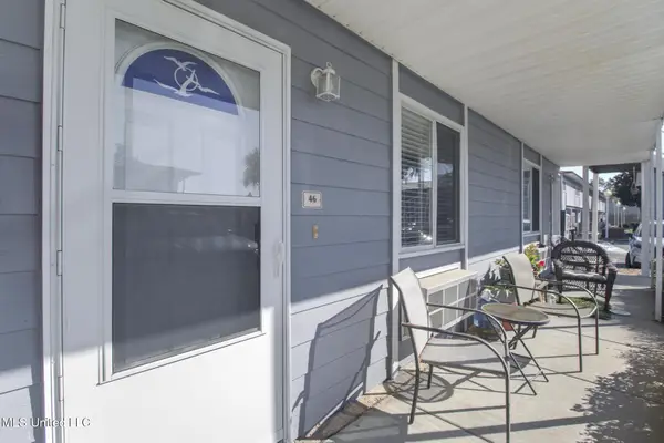 1664 Beach Boulevard, Biloxi, MS 39531