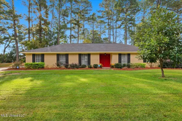 30 Crossgates Drive, Brandon, MS 39042