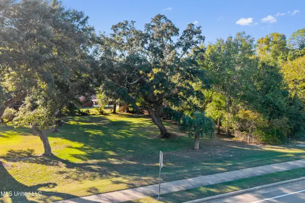 Cowan Road, Gulfport, MS 39507