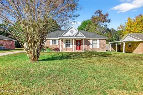 15600 Glen Drive, Biloxi, MS 39532