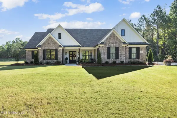 62 Crenshaw Circle, Holly Springs, MS 38635