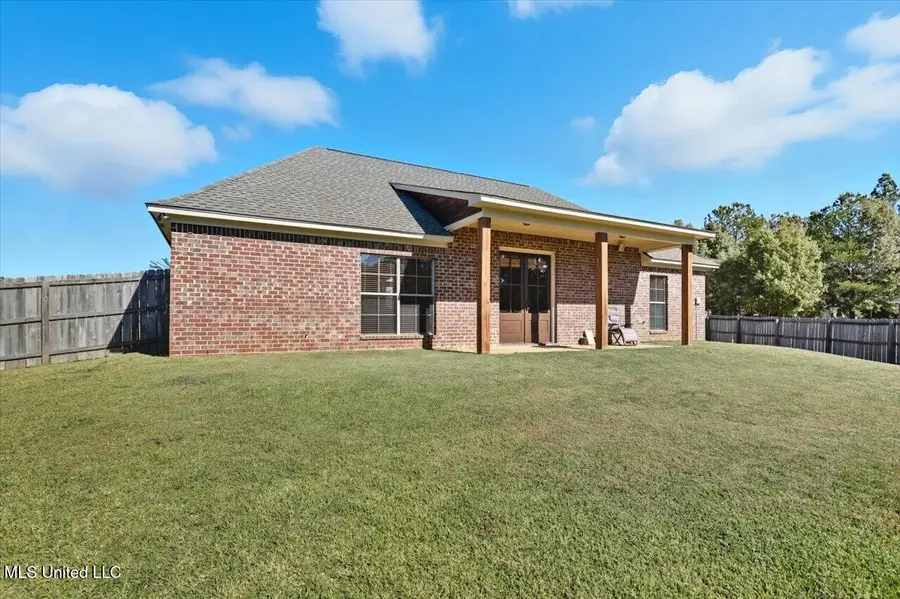 194 Harvey Crossing, Canton, MS 39046 - Image #3