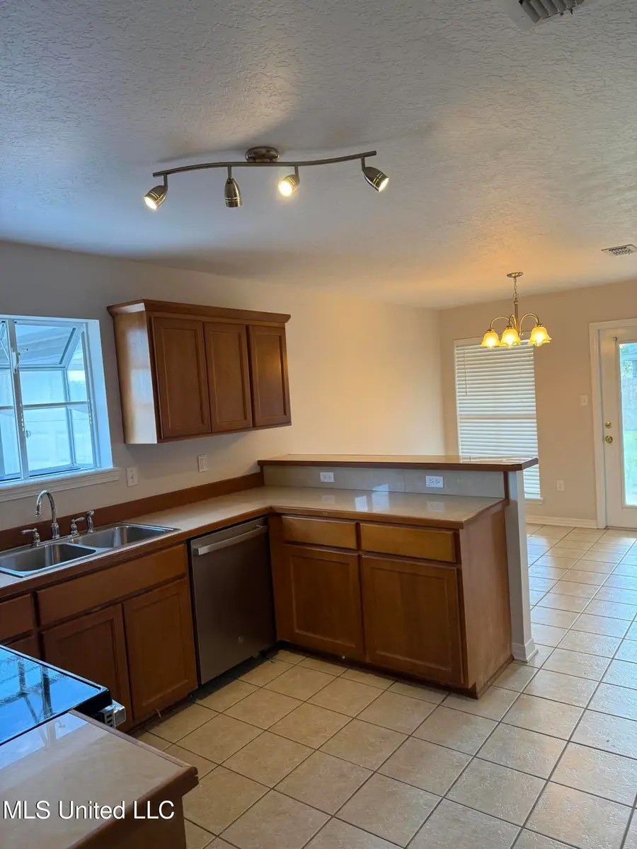 13730 Churchwood Drive, Gulfport, MS 39503 - Image #3