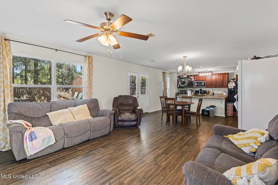 18520 Devin Court, Gulfport, MS 39503 - Image #2